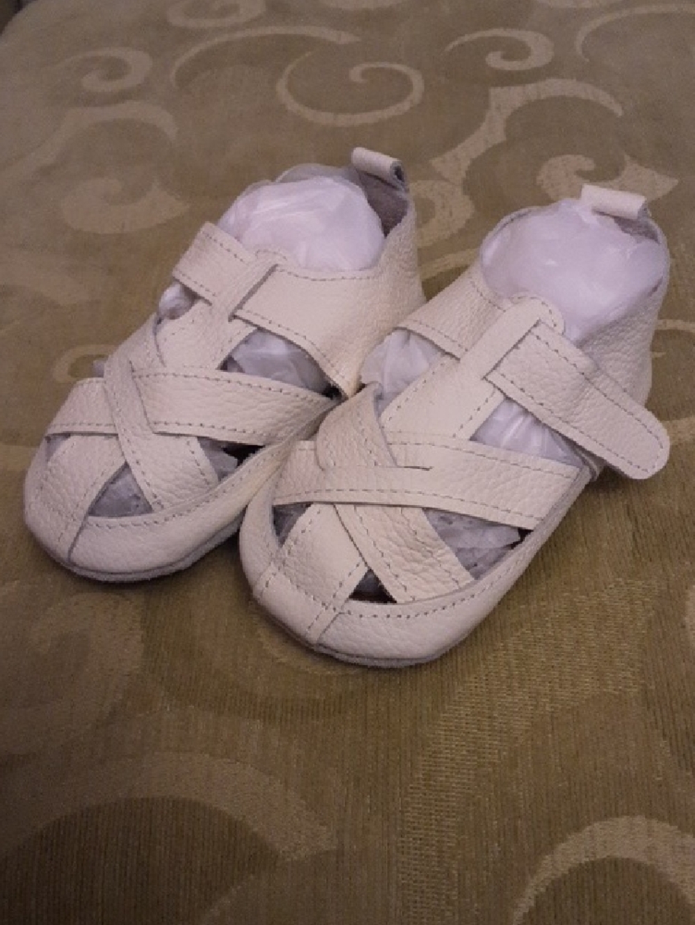 Baby Crisscross Leather Walker Sandals in White - Picture 2 of 6